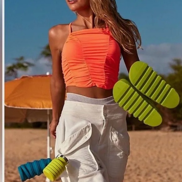 🔸Free People Movement Shirr Enough Beach Tank - Picture 1 of 3